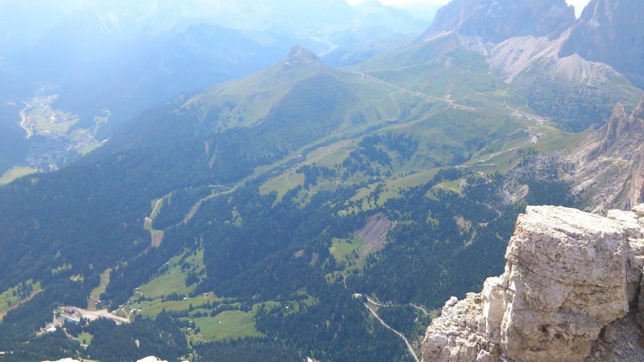 Hotel Europa Pozza di Fassa Exterior foto